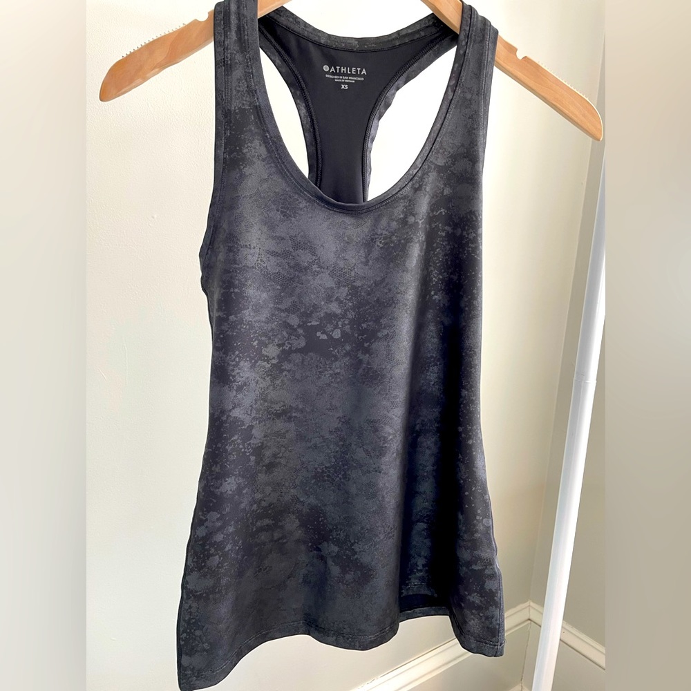 Athleta Metallic yoga top
